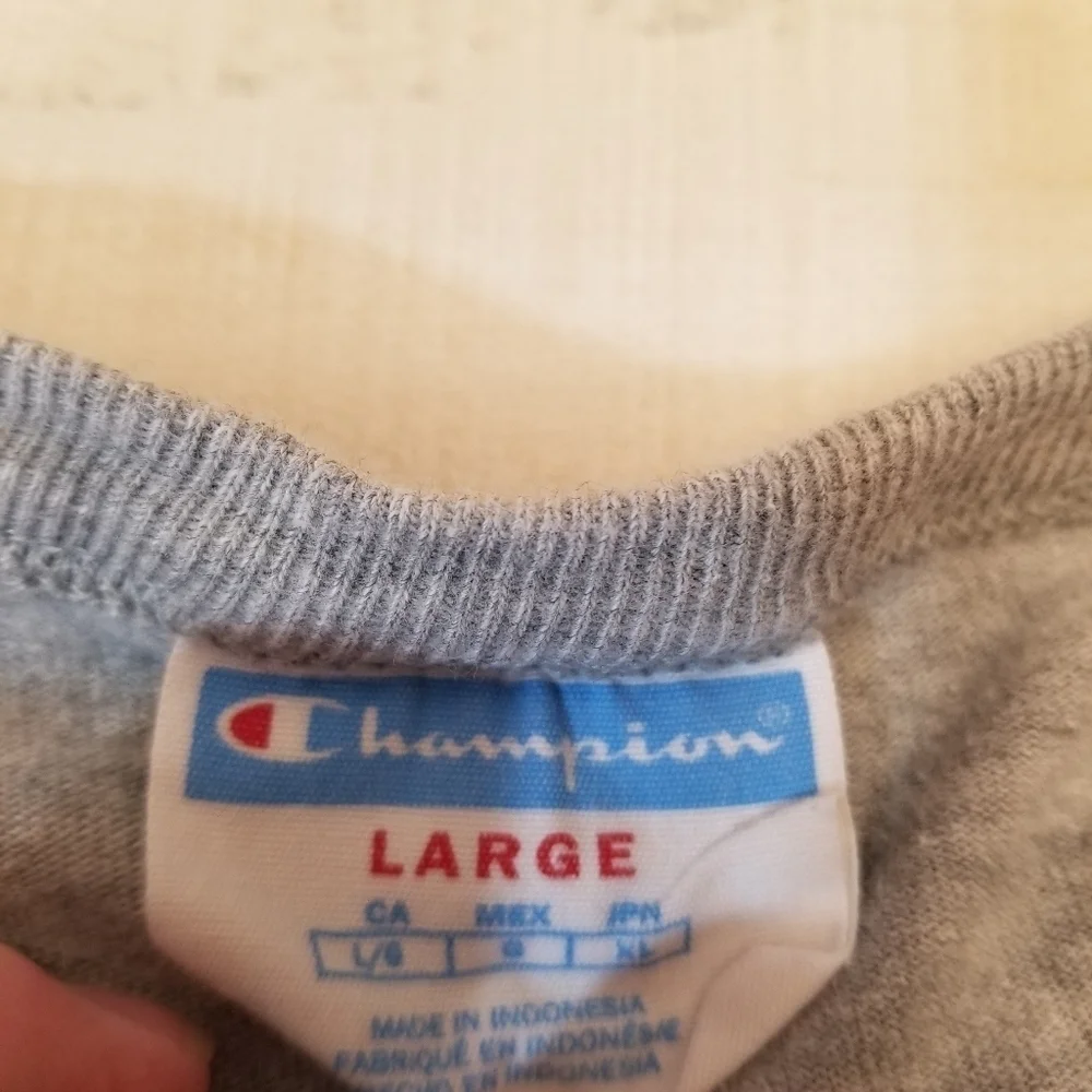 {L} Champion Heritage Tee Long Sleeve Spellout Logo Gray